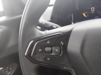 2025 Chevrolet Trax - Photo 12