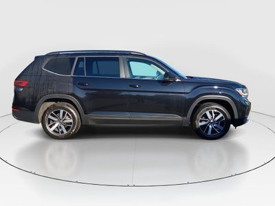 2023 Volkswagen Atlas - Photo 8