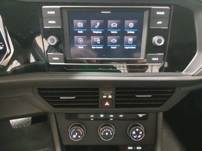 2024 Volkswagen Jetta - Photo 17