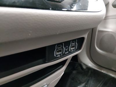 2023 Chrysler Pacifica - Photo 20