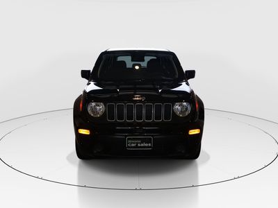 2023 Jeep Renegade - Photo 2