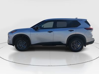 2024 Nissan Rogue - Photo 4