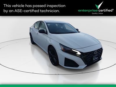 2024 Nissan Altima - Photo 1