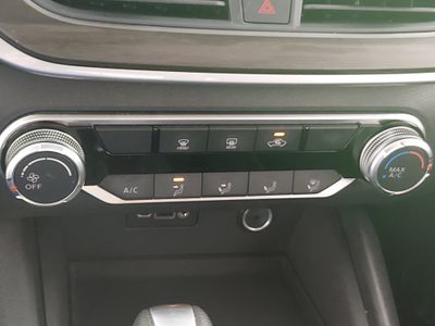 2025 Nissan Altima - Photo 18