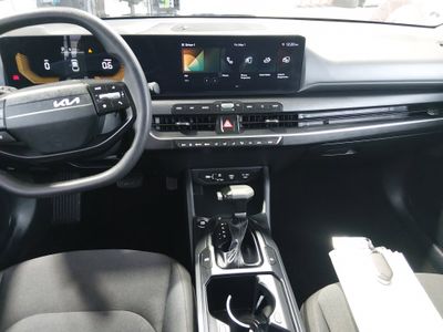 2025 Kia K4 - Photo 13