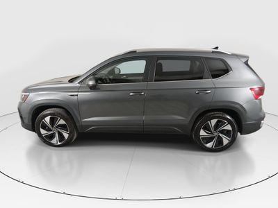 2024 Volkswagen Taos - Photo 4