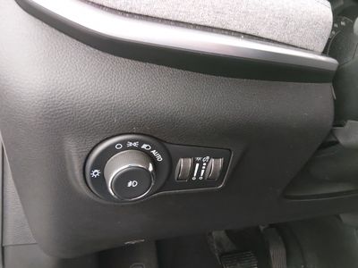 2024 Jeep Compass - Photo 13