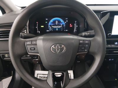 2025 Toyota Camry — photo 12 view