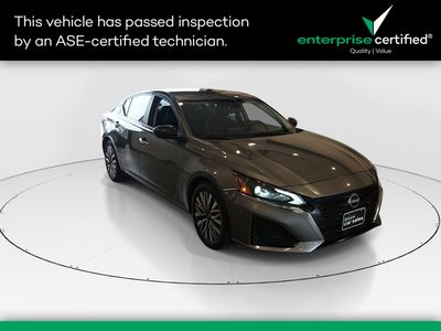 2024 Nissan Altima - Photo 1