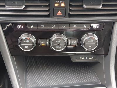 2024 Volkswagen Jetta - Photo 18