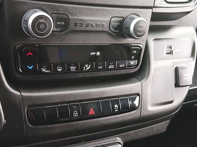 2025 Ram ProMaster Cargo Van - Photo 18