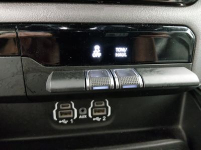 2024 Ram 1500 — photo 16 view
