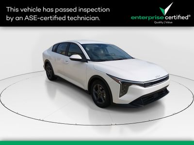 2025 Kia K4 - Photo 1