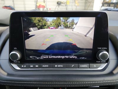2024 Nissan Rogue — photo 16 view