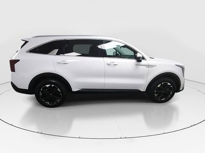 2024 Kia Sorento - Photo 8