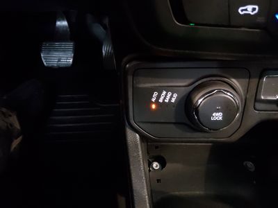2023 Jeep Renegade - Photo 18