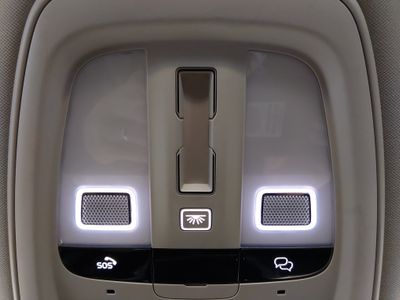 2024 Volvo S60 - Photo 21