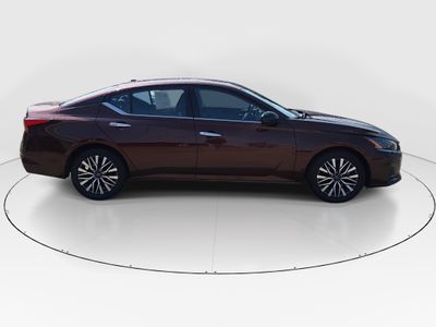 2024 Nissan Altima - Photo 8