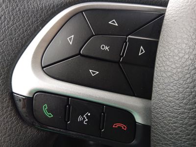 2023 Jeep Renegade - Photo 12