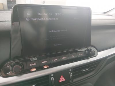 2023 Kia Forte - Photo 17