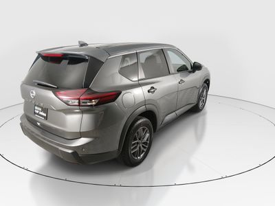 2024 Nissan Rogue - Photo 7