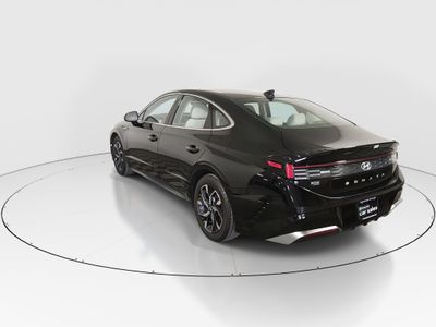 2024 Hyundai Sonata - Photo 5