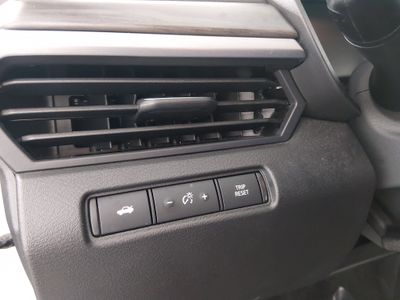 2025 Nissan Altima - Photo 13