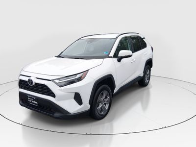 2024 Toyota RAV4 - Photo 3