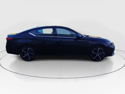 2024 Nissan Altima - Photo 8
