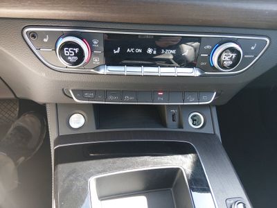 2024 Audi Q5 - Photo 13