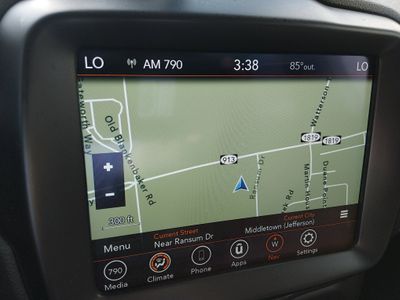 2023 Jeep Renegade - Photo 17