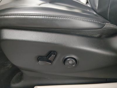 2023 Chrysler Pacifica — photo 21 view