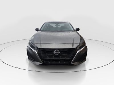 2025 Nissan Altima - Photo 2