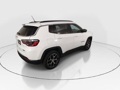 2024 Jeep Compass - Photo 7