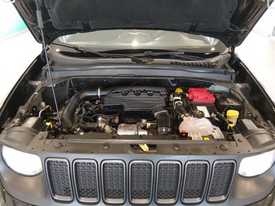 2023 Jeep Renegade - Photo 9