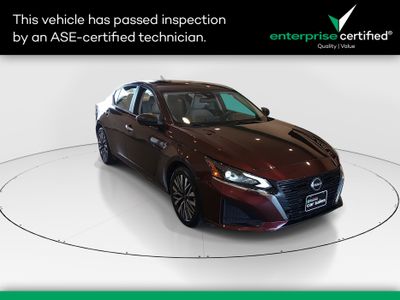 2024 Nissan Altima - Photo 1
