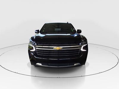 2024 Chevrolet Suburban - Photo 2