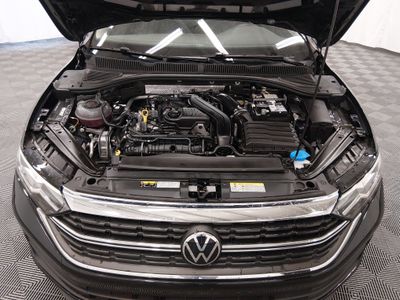 2024 Volkswagen Jetta - Photo 9