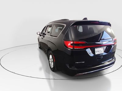 2022 Chrysler Pacifica - Photo 5