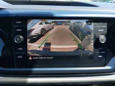 2024 Volkswagen Taos - Photo 16