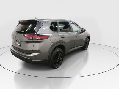 2024 Nissan Rogue - Photo 7