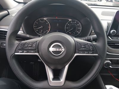2024 Nissan Altima - Photo 12