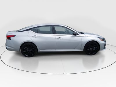 2024 Nissan Altima - Photo 8