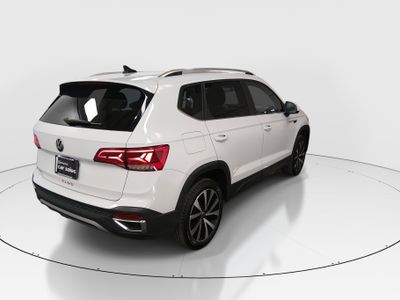 2024 Volkswagen Taos - Photo 7