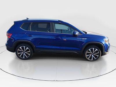 2024 Volkswagen Taos - Photo 8