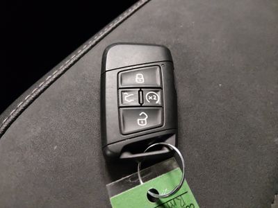 2024 Volkswagen Taos - Photo 15