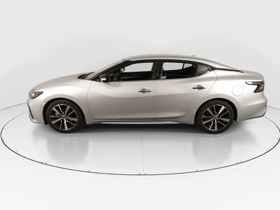 2023 Nissan Maxima - Photo 4