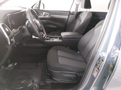 2023 Kia Sorento — photo 20 view