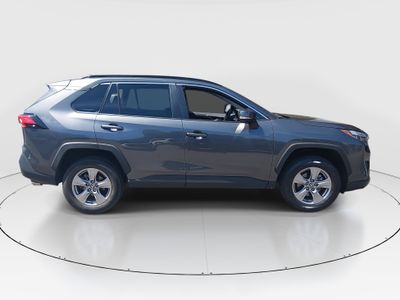 2024 Toyota RAV4 - Photo 8