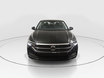 2024 Volkswagen Jetta - Photo 2